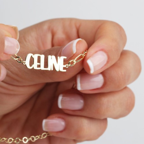 Glorria 925k Sterling Silver Personalized Name Bracelet with Figaro Chain