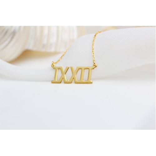 Glorria 925k Sterling Silver Personalized Roman Numerals Necklace Glorria 925k Sterling Silver Personalized Roman Numerals Necklace