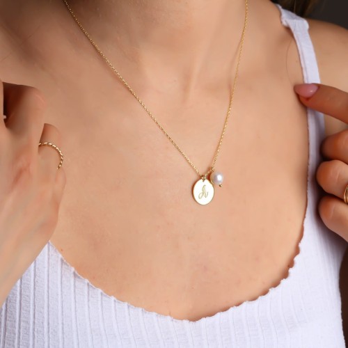 Glorria 925k Sterling Silver Personalized Initial Circle Necklace with Pearl Glorria 925k Sterling Silver Personalized Initial Circle Necklace with Pearl