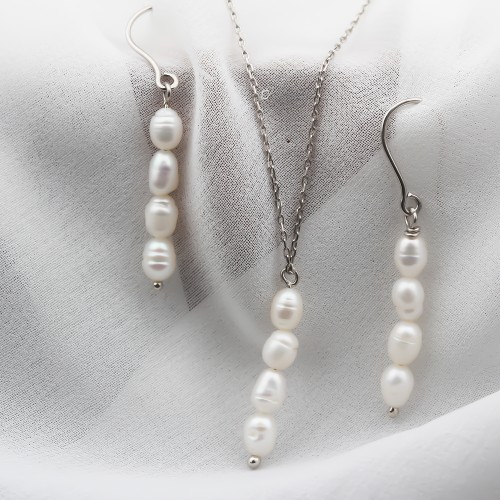 Glorria 925k Sterling Silver Necklace and Earrings Pearl Set Glorria 925k Sterling Silver Necklace and Earrings Pearl Set