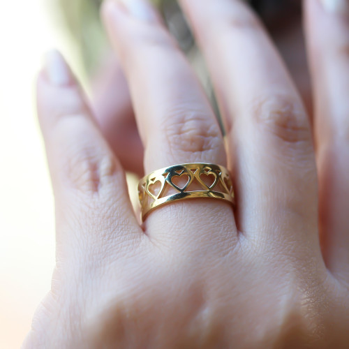 Glorria 925k Sterling Silver Heart Ring Glorria 925k Sterling Silver Heart Ring