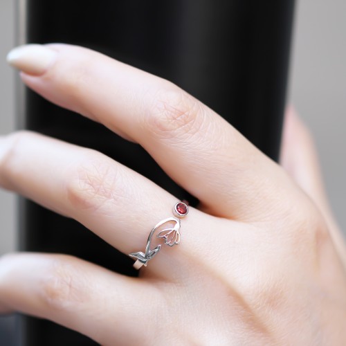 Glorria 925k Sterling Silver Personalized Birthstone And Birth Flower Ring