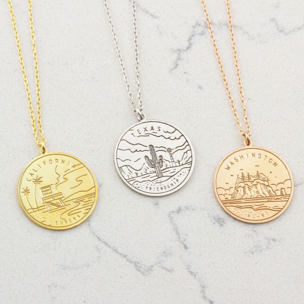 Glorria 925k Sterling Silver Personalized US State Logo Necklace Glorria 925k Sterling Silver Personalized US State Logo Necklace
