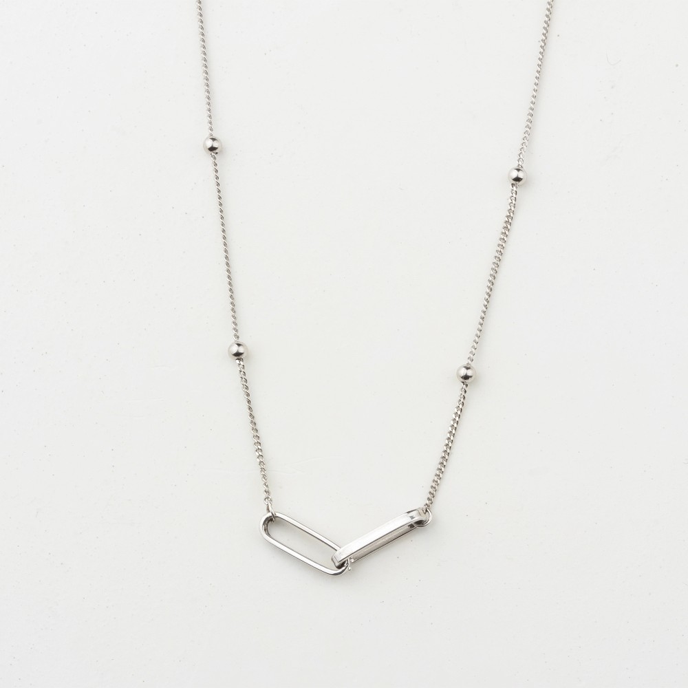 Glorria 925k Sterling Silver Paperclip Link Necklace Glorria 925k Sterling Silver Paperclip Link Necklace