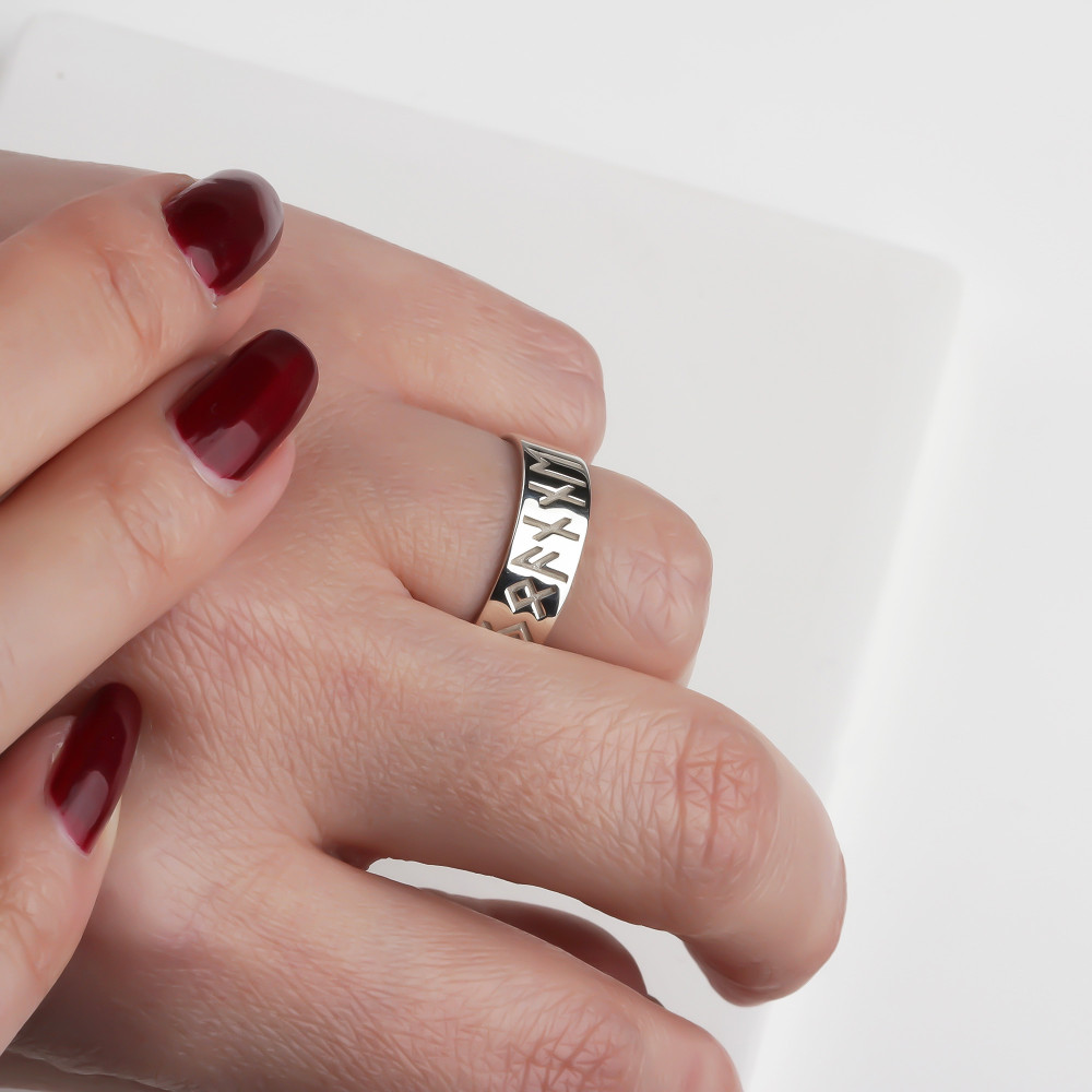 Glorria 925k Sterling Silver Personalized Name Viking Alphabet Ring Glorria 925k Sterling Silver Personalized Name Viking Alphabet Ring