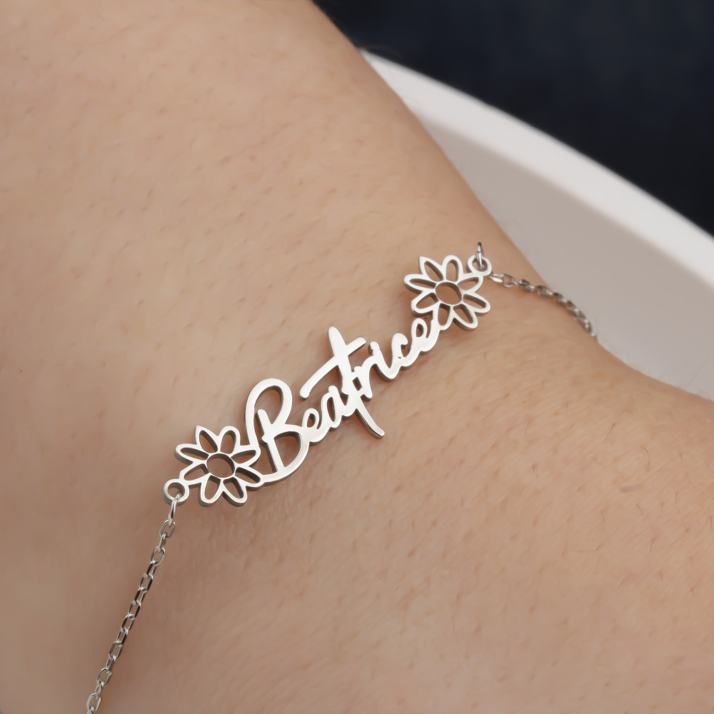 Glorria 925k Sterling Silver Personalized Birth Flower Necklace Glorria 925k Sterling Silver Personalized Birth Flower Necklace
