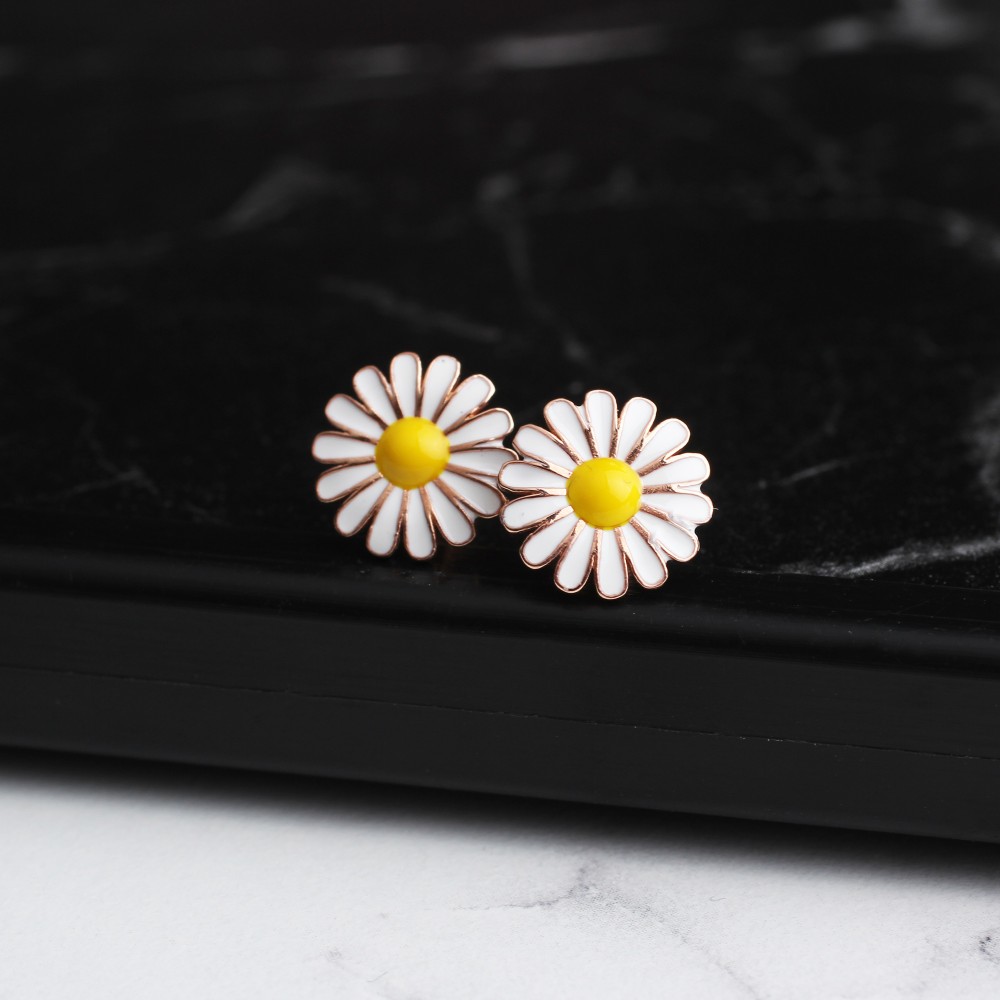 Glorria 925k Sterling Silver Daisy Earring