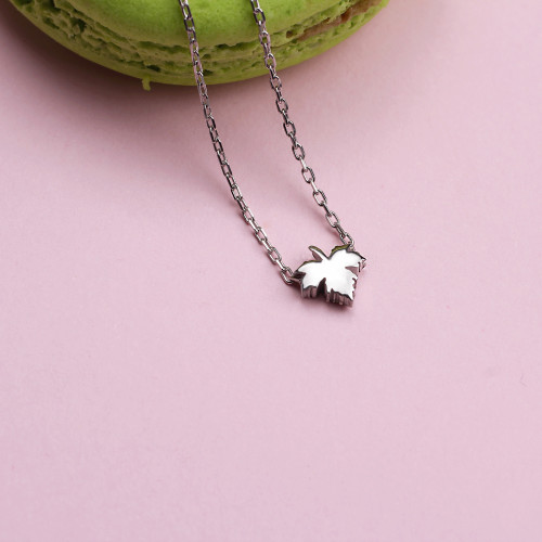 Glorria 925k Sterling Silver Leaf Necklace Glorria 925k Sterling Silver Leaf Necklace