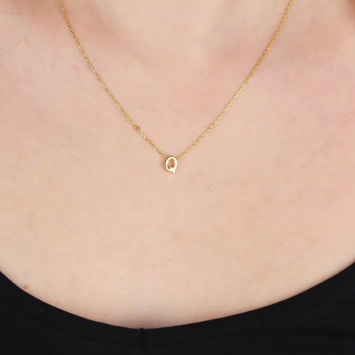 Glorria 925k Sterling Silver 3D Minimalist Letter Q Necklace
