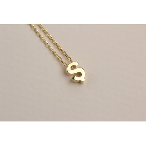 Glorria 925k Sterling Silver 3D Minimalist Letter Ş Necklace Glorria 925k Sterling Silver 3D Minimalist Letter Ş Necklace