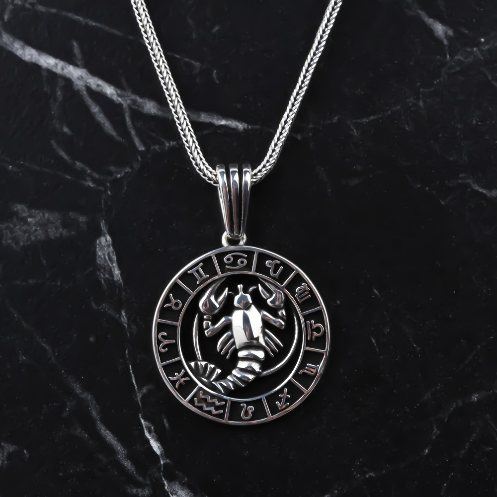 Glorria 925k Sterling Silver Male Cancer Sign Necklace