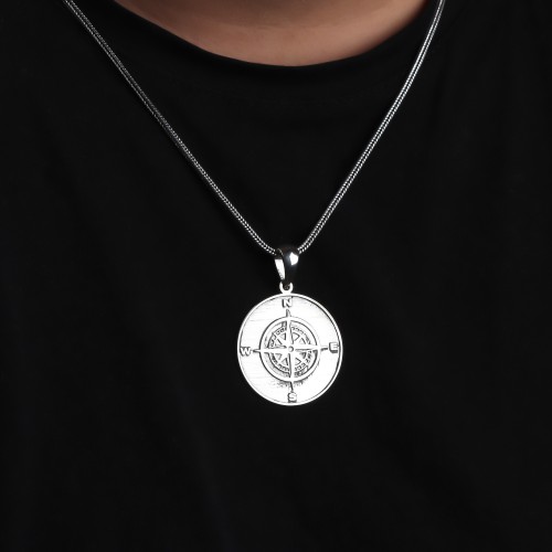 Glorria 925k Sterling Silver Men Compass Silver Necklace
