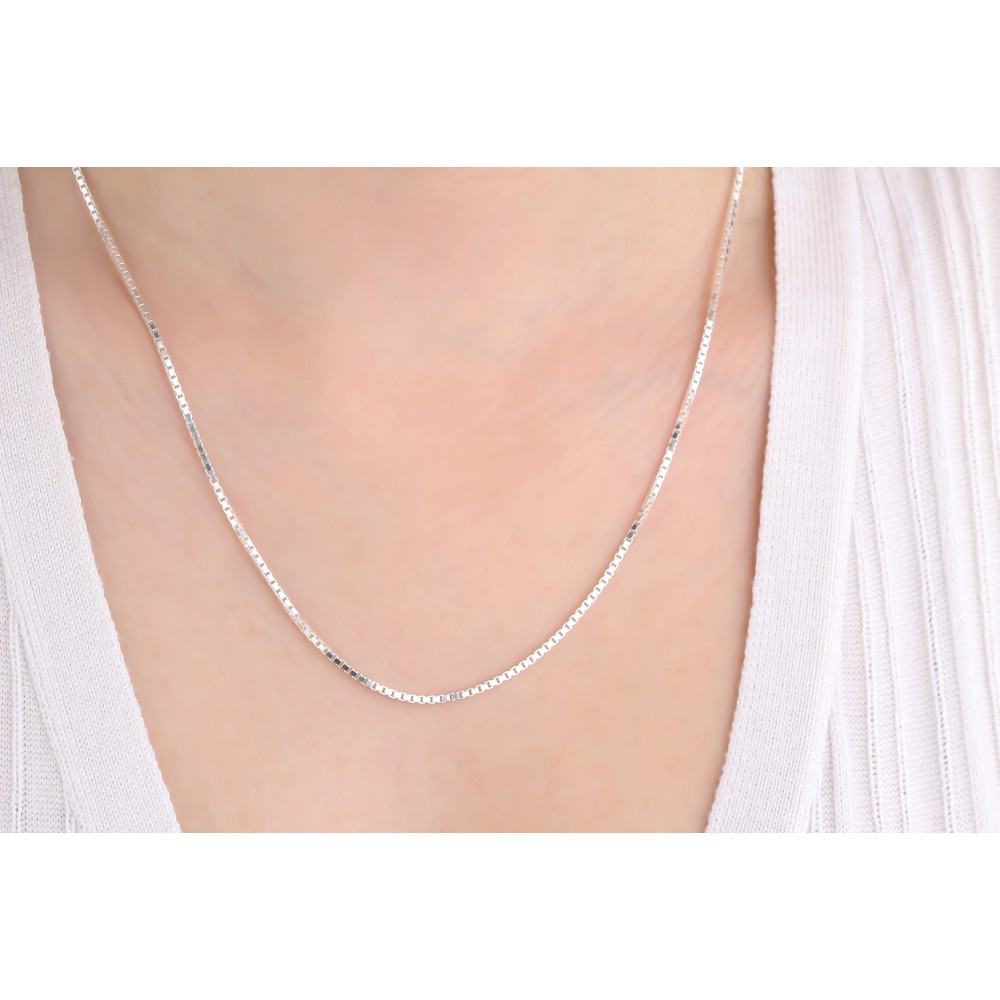 Glorria 925k Sterling Silver Cube Chain Necklace Glorria 925k Sterling Silver Cube Chain Necklace