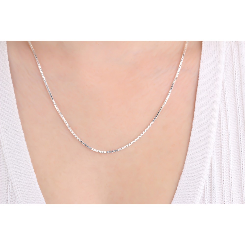 Glorria 925k Sterling Silver Cube Chain Necklace Glorria 925k Sterling Silver Cube Chain Necklace