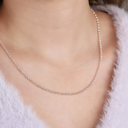 Glorria 925k Sterling Silver Doc Chain Necklace Glorria 925k Sterling Silver Doc Chain Necklace