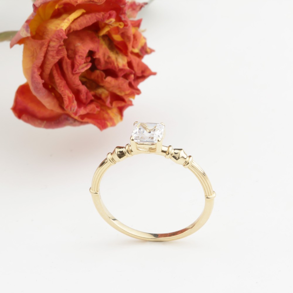 Glorria 14k Solid Gold Baguette Solitaire Ring