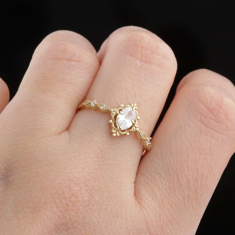Glorria 14k Solid Gold Stone-Set Retro Ring