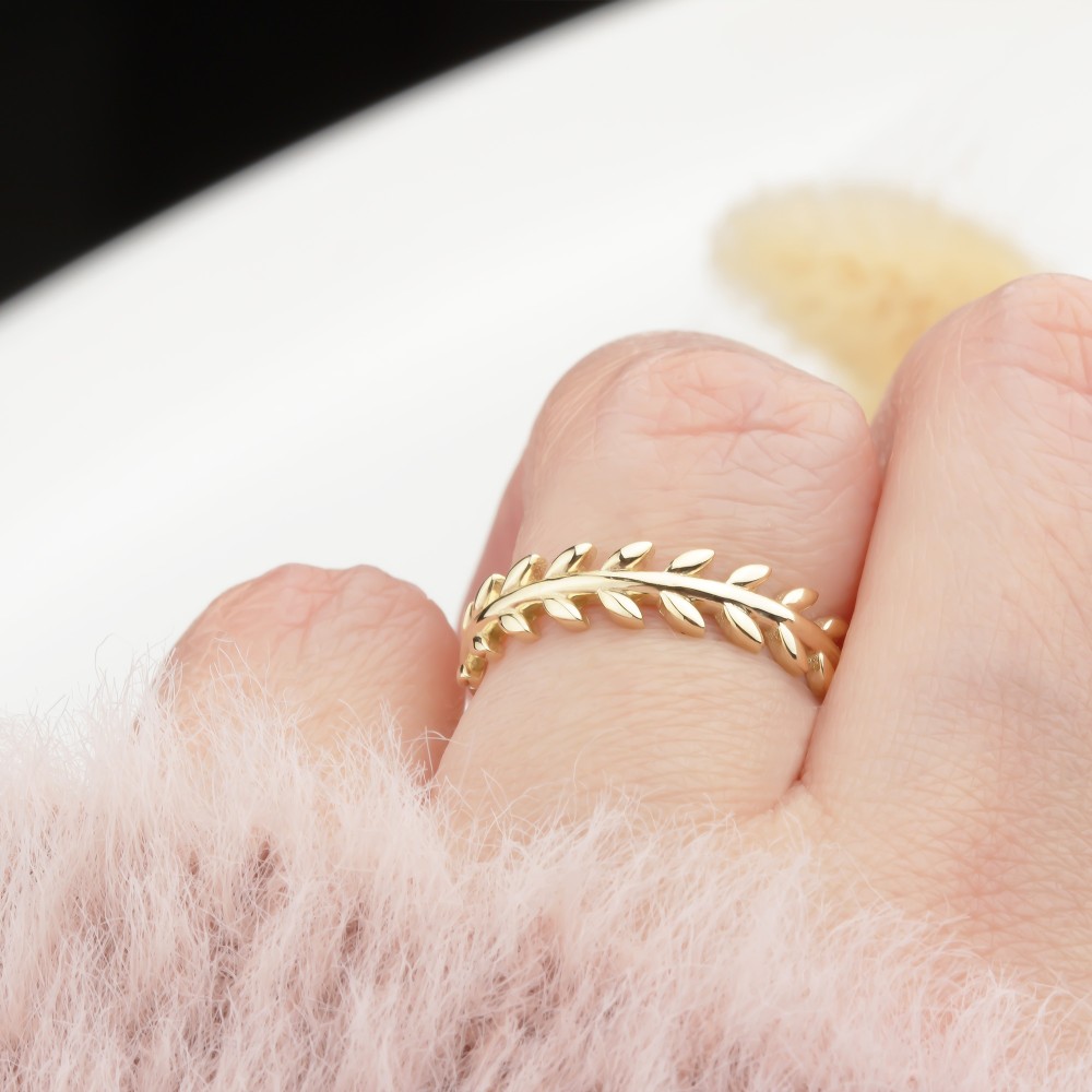 Glorria 14k Solid Gold Leaf Ring