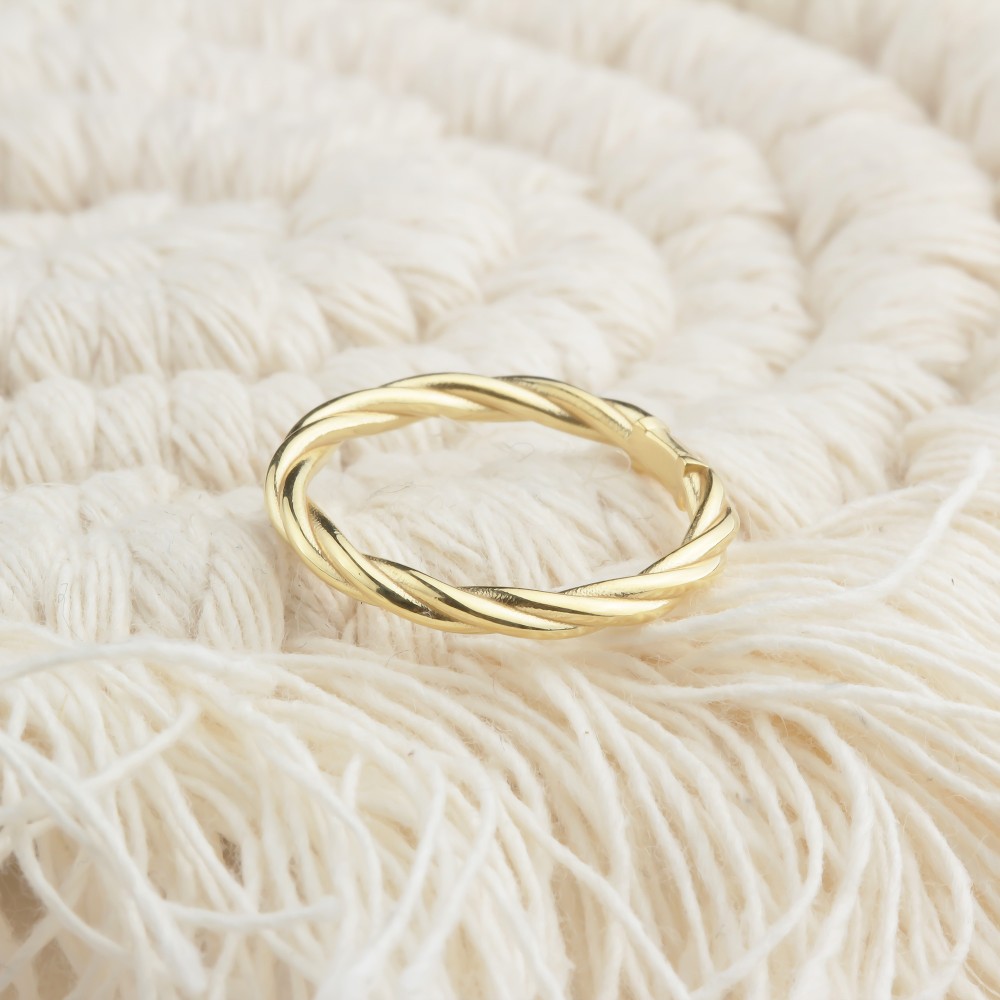 Glorria 14k Solid Gold Modern Twist Ring Glorria 14k Solid Gold Modern Twist Ring