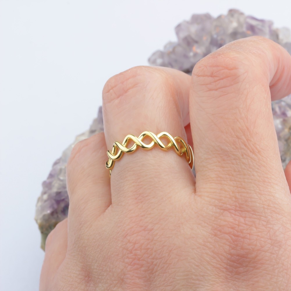 Glorria 14k Solid Gold Infinity Pattern Ring Glorria 14k Solid Gold Infinity Pattern Ring