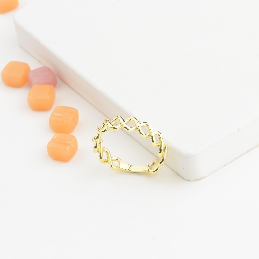Glorria 14k Solid Gold Infinity Pattern Ring Glorria 14k Solid Gold Infinity Pattern Ring