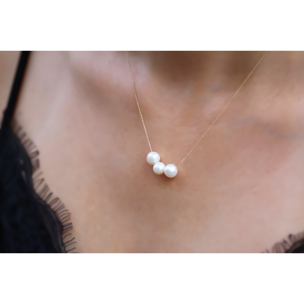 Glorria 14k Solid Gold 3 Pearls Necklace Glorria 14k Solid Gold 3 Pearls Necklace
