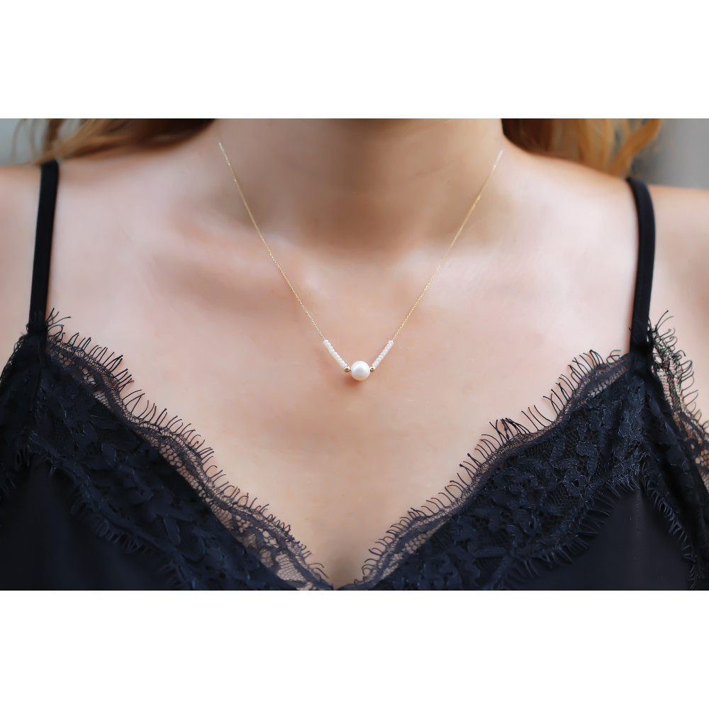 Glorria Gold Ball Pearl Necklace Glorria Gold Ball Pearl Necklace
