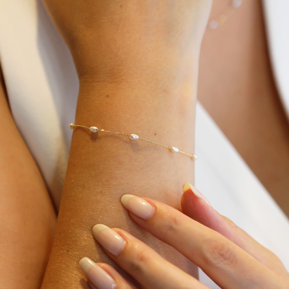 Glorria 14k Solid Gold Pearl Bracelet