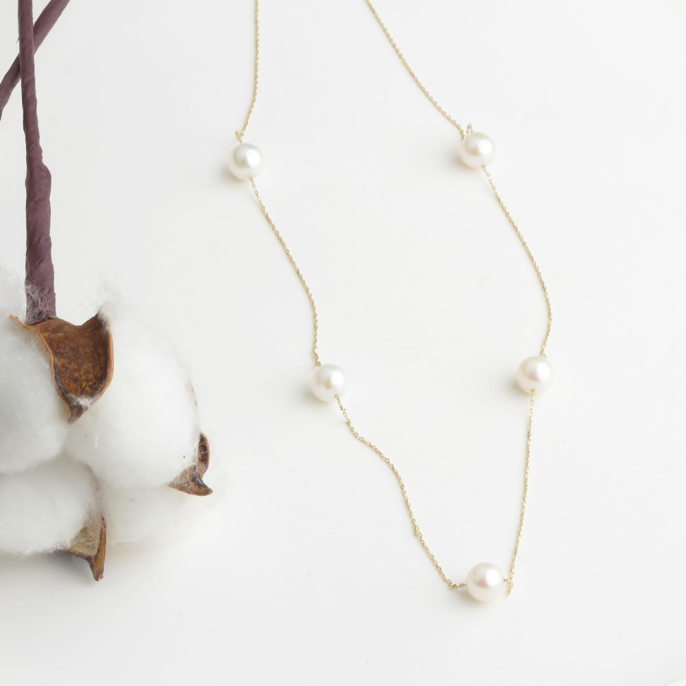 Glorria 14k Solid Gold Five Pearl Necklace