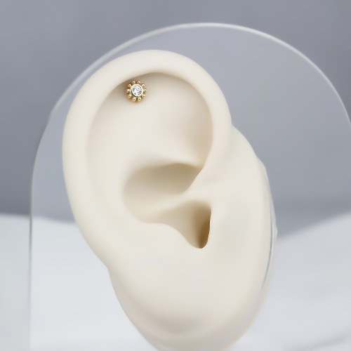 Glorria 14k Solid Gold Solitaire Helix Piercing Glorria 14k Solid Gold Solitaire Helix Piercing