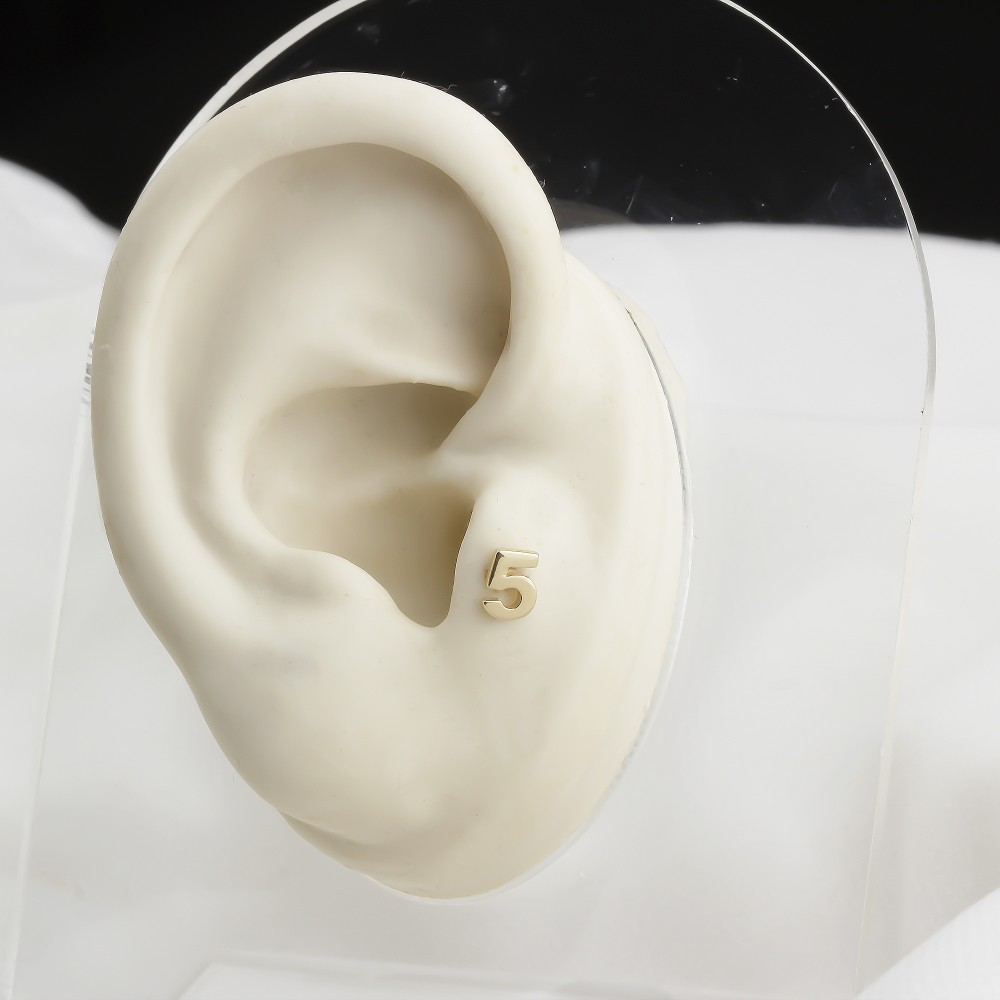 Glorria 14k Solid Gold Number 5 Tragus Piercing Glorria 14k Solid Gold Number 5 Tragus Piercing