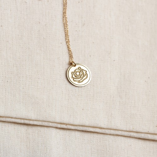 Glorria 925k Sterling Silver Personalized Birth Flower Necklace Glorria 925k Sterling Silver Personalized Birth Flower Necklace