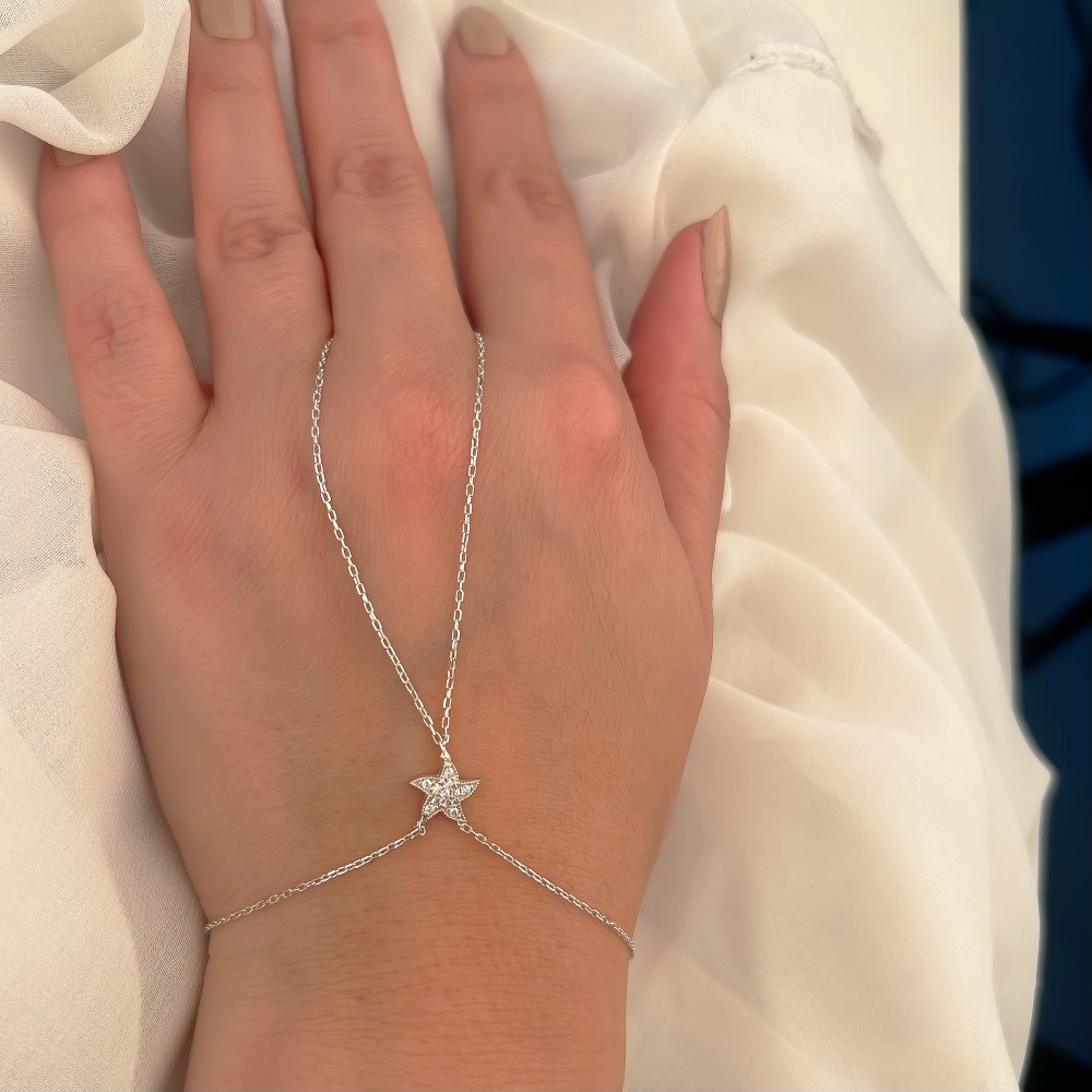 Glorria Sterling Silver Starfish Hand Chain Bracelet Glorria Sterling Silver Starfish Hand Chain Bracelet
