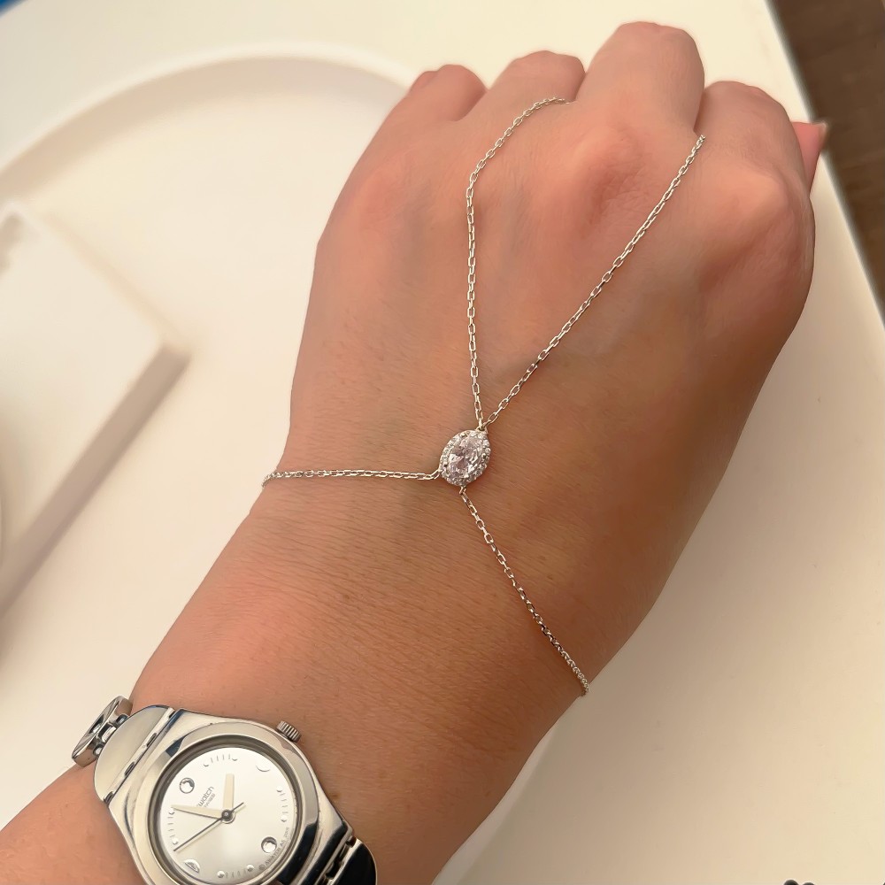 Glorria Sterling Silver Halo Hand Chain Bracelet Glorria Sterling Silver Halo Hand Chain Bracelet