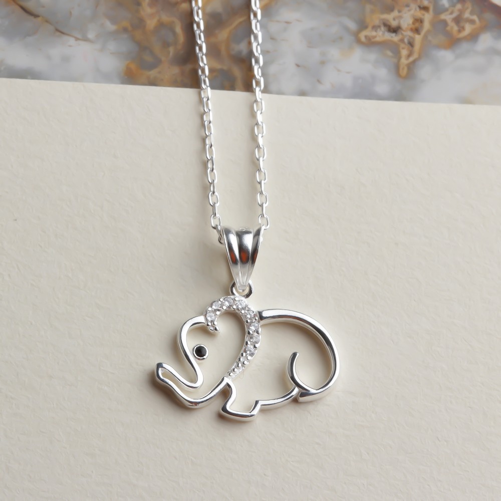 Glorria 925k Sterling Silver Elephant Necklace