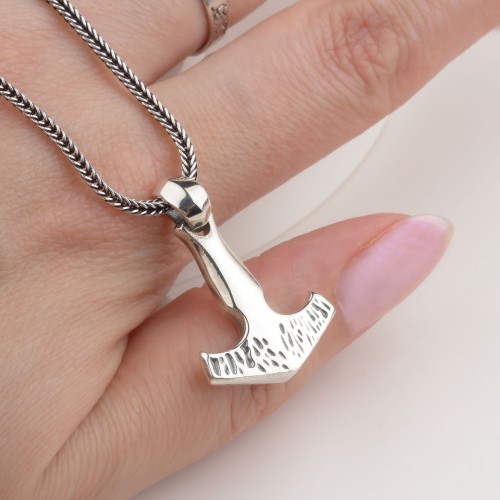 Glorria Sterling Silver Viking Mjölnir Hammer Necklace