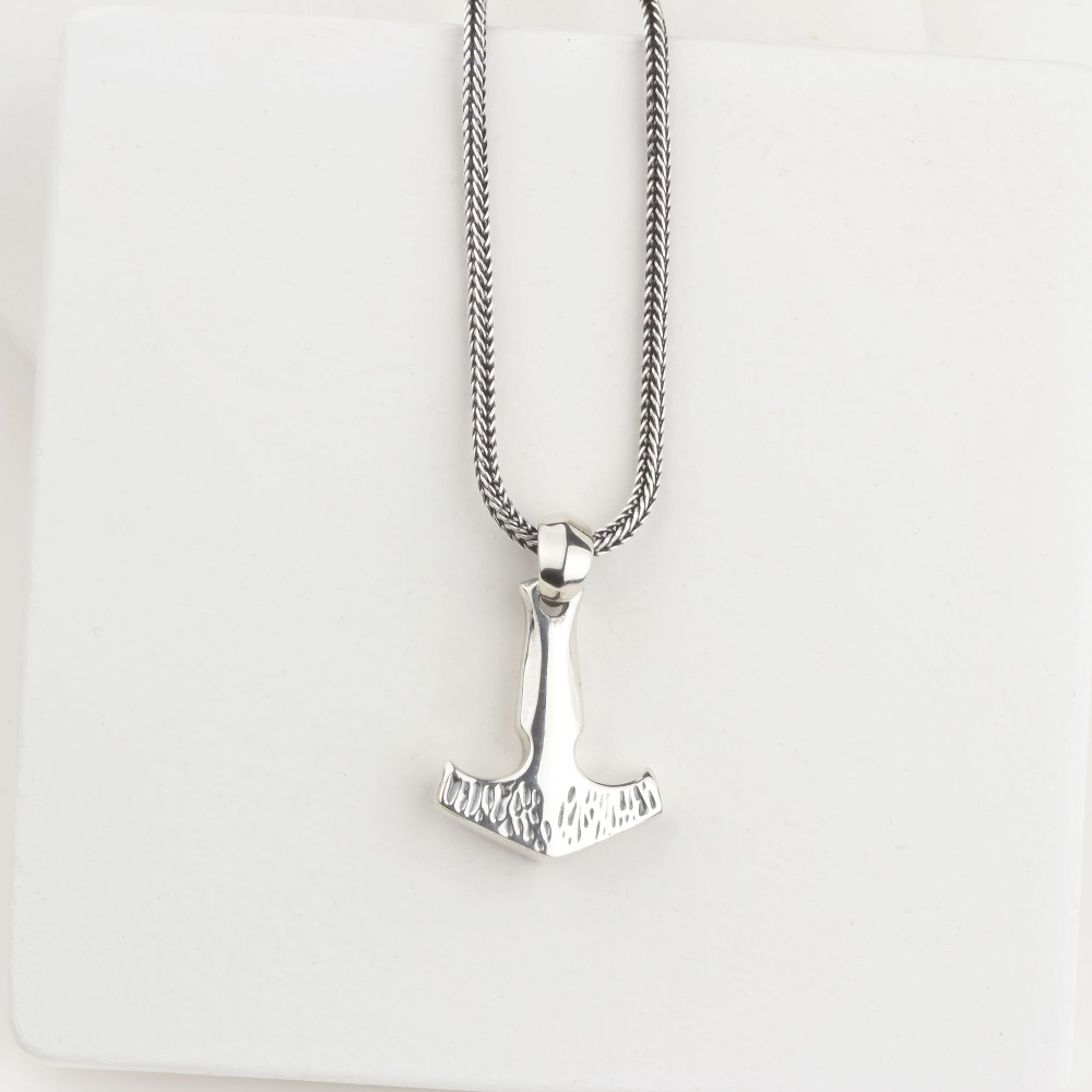 Glorria Sterling Silver Viking Mjölnir Hammer Necklace Glorria Sterling Silver Viking Mjölnir Hammer Necklace