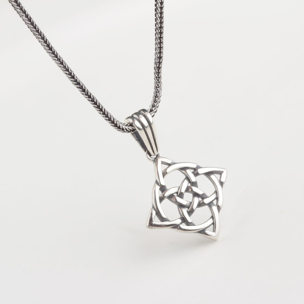 Glorria Sterling Silver Medieval Knot Necklace Glorria Sterling Silver Medieval Knot Necklace