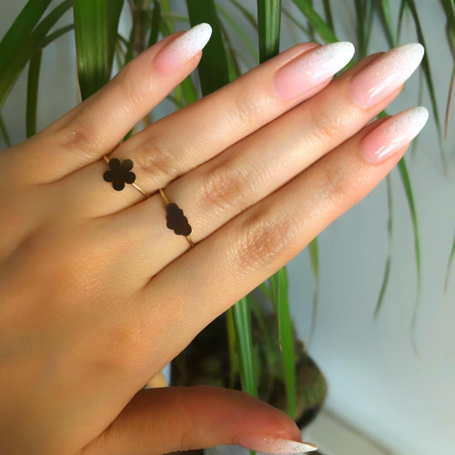 Glorria 14k Solid Gold Flower Ring Glorria 14k Solid Gold Flower Ring