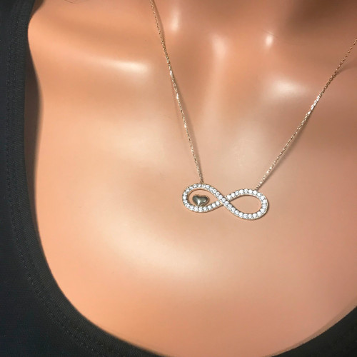 Glorria 14k Solid Gold Heart Infinity Necklace Glorria 14k Solid Gold Heart Infinity Necklace