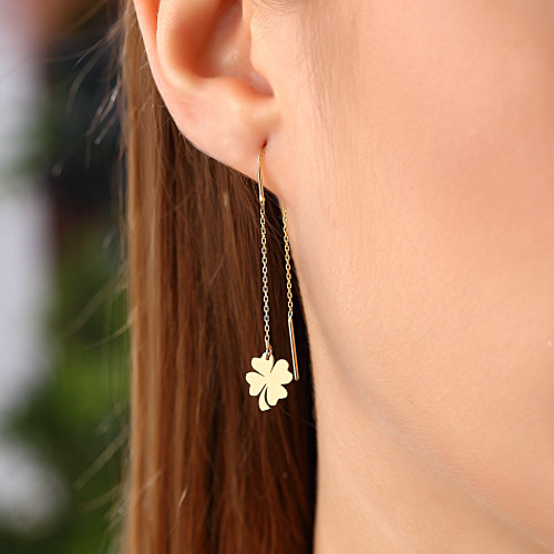 Glorria 14k Solid Gold Clover Earring Glorria 14k Solid Gold Clover Earring