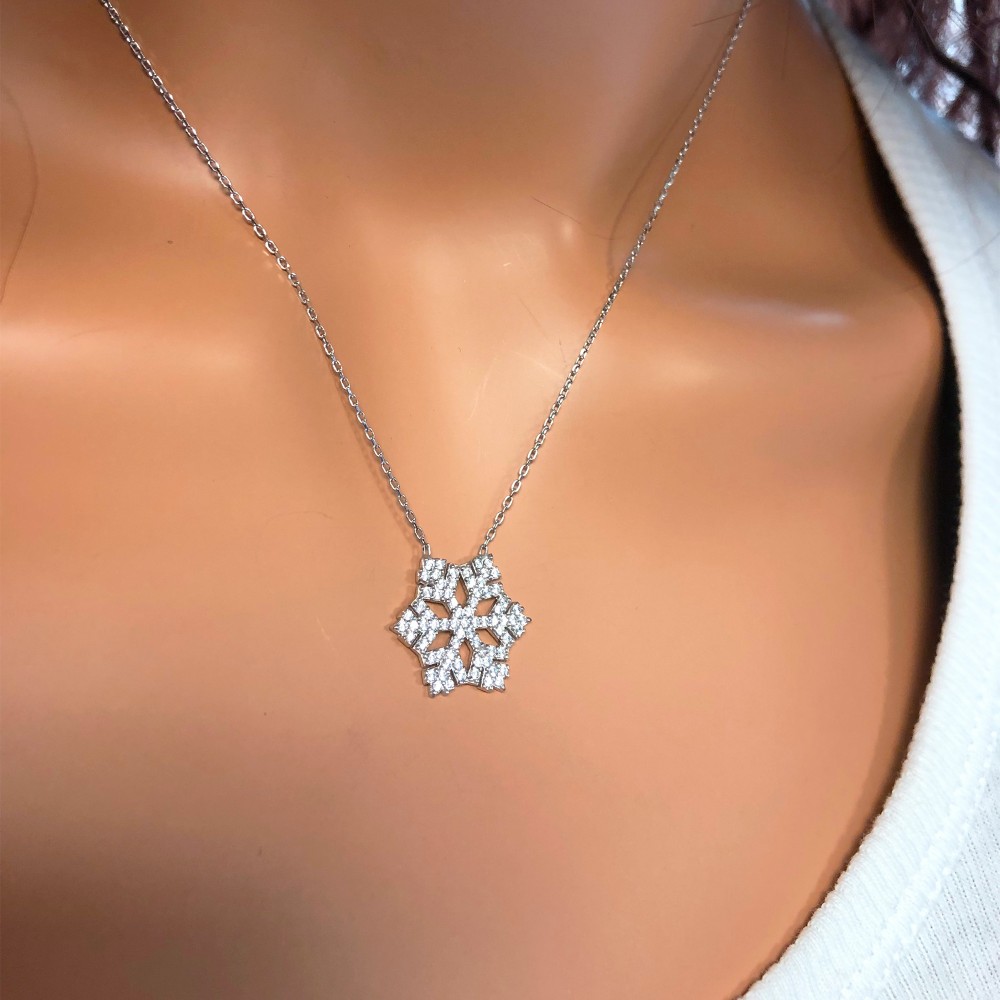 Glorria 925k Sterling Silver Snowflake Necklace