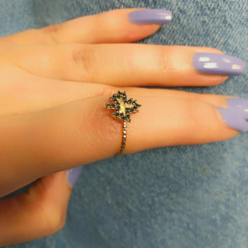 Glorria 925k Sterling Silver Leaf Ring Glorria 925k Sterling Silver Leaf Ring