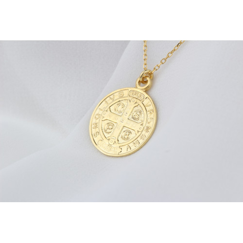 Glorria 925k Sterling Silver Saint Benedict Medal Necklace Glorria 925k Sterling Silver Saint Benedict Medal Necklace