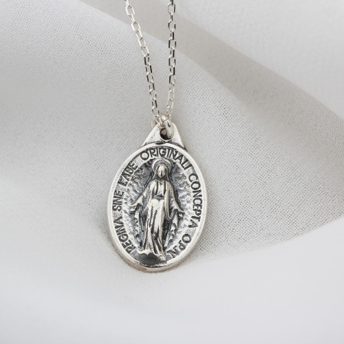 Glorria 925k Sterling Silver Virgin Mary Necklace