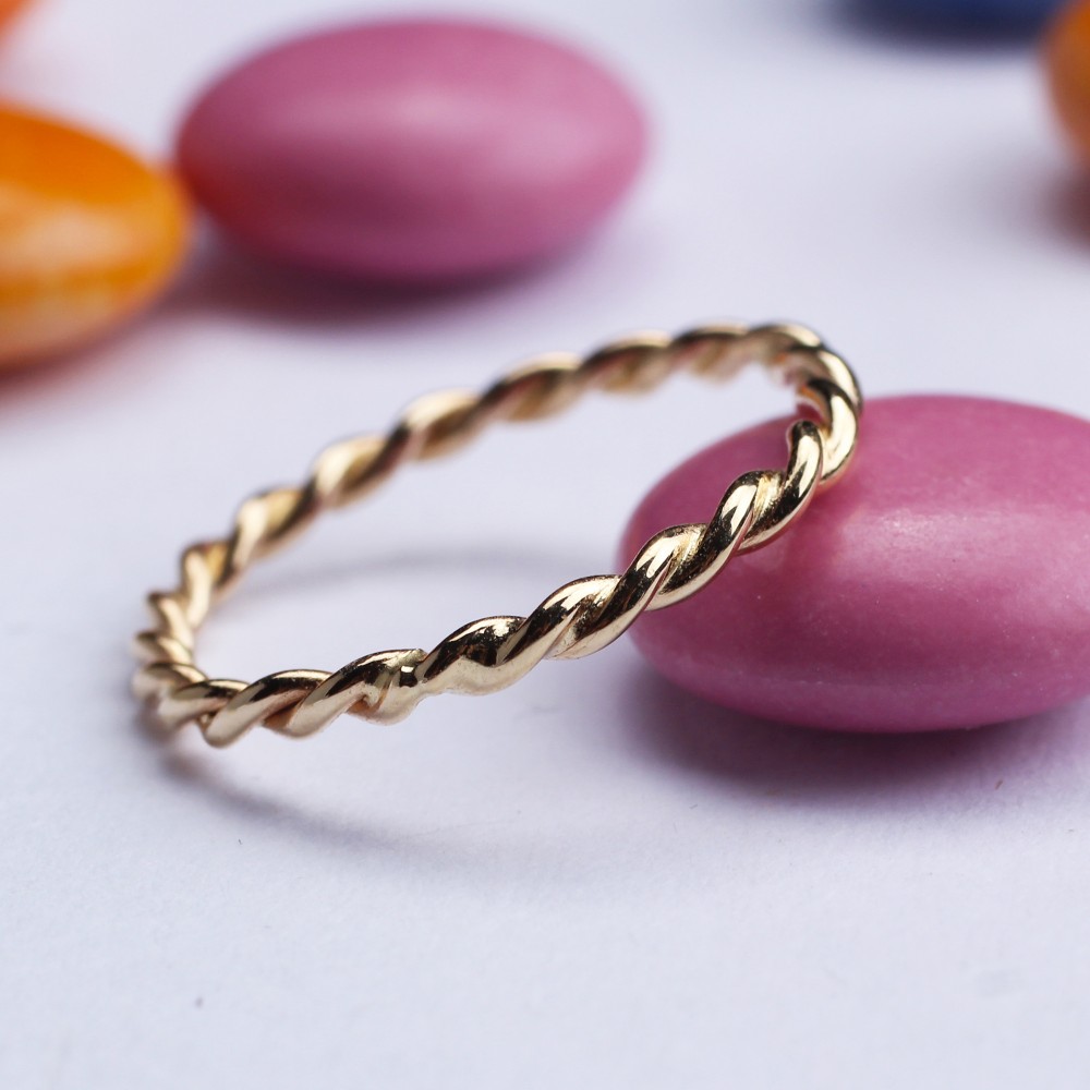 Glorria 14k Solid Gold Twisted Ring