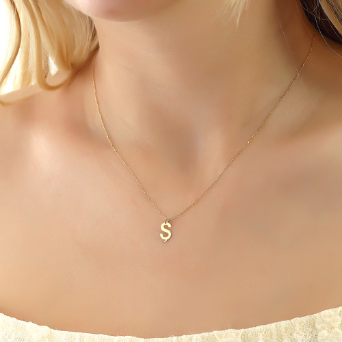 Glorria 14k Solid Gold Letter Ş Necklace Glorria 14k Solid Gold Letter Ş Necklace
