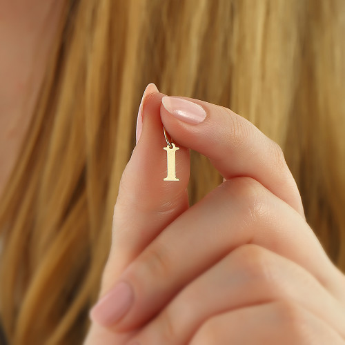 Glorria 14k Solid Gold Letter I Pendant Glorria 14k Solid Gold Letter I Pendant