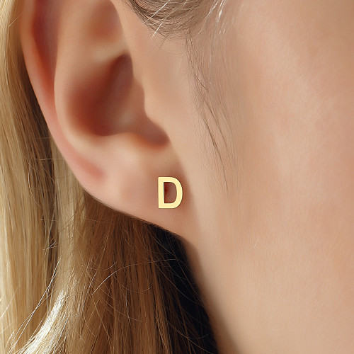 Glorria 14k Solid Gold D Letter Earring Glorria 14k Solid Gold D Letter Earring