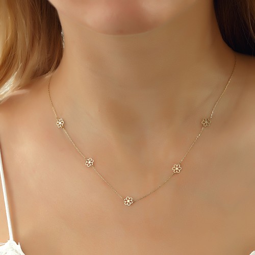 Glorria 14k Solid Gold Daisy Necklace